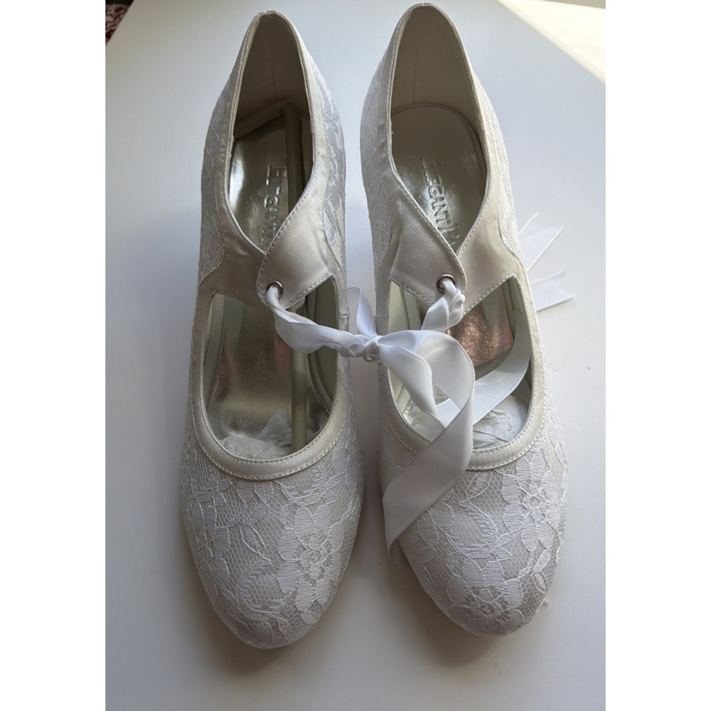 White Lace Elegant Park Fairy Shoes Kitten Heel Size 41 (10-10.5)          1755